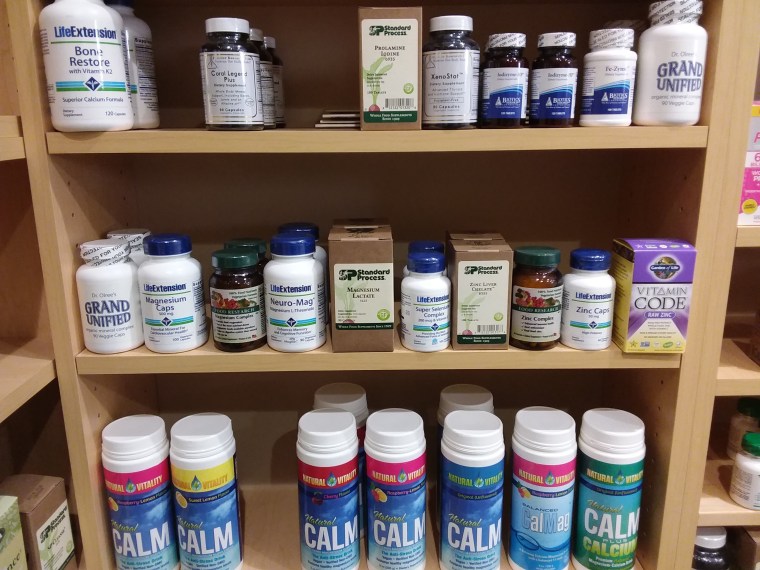 1558879218947461987427